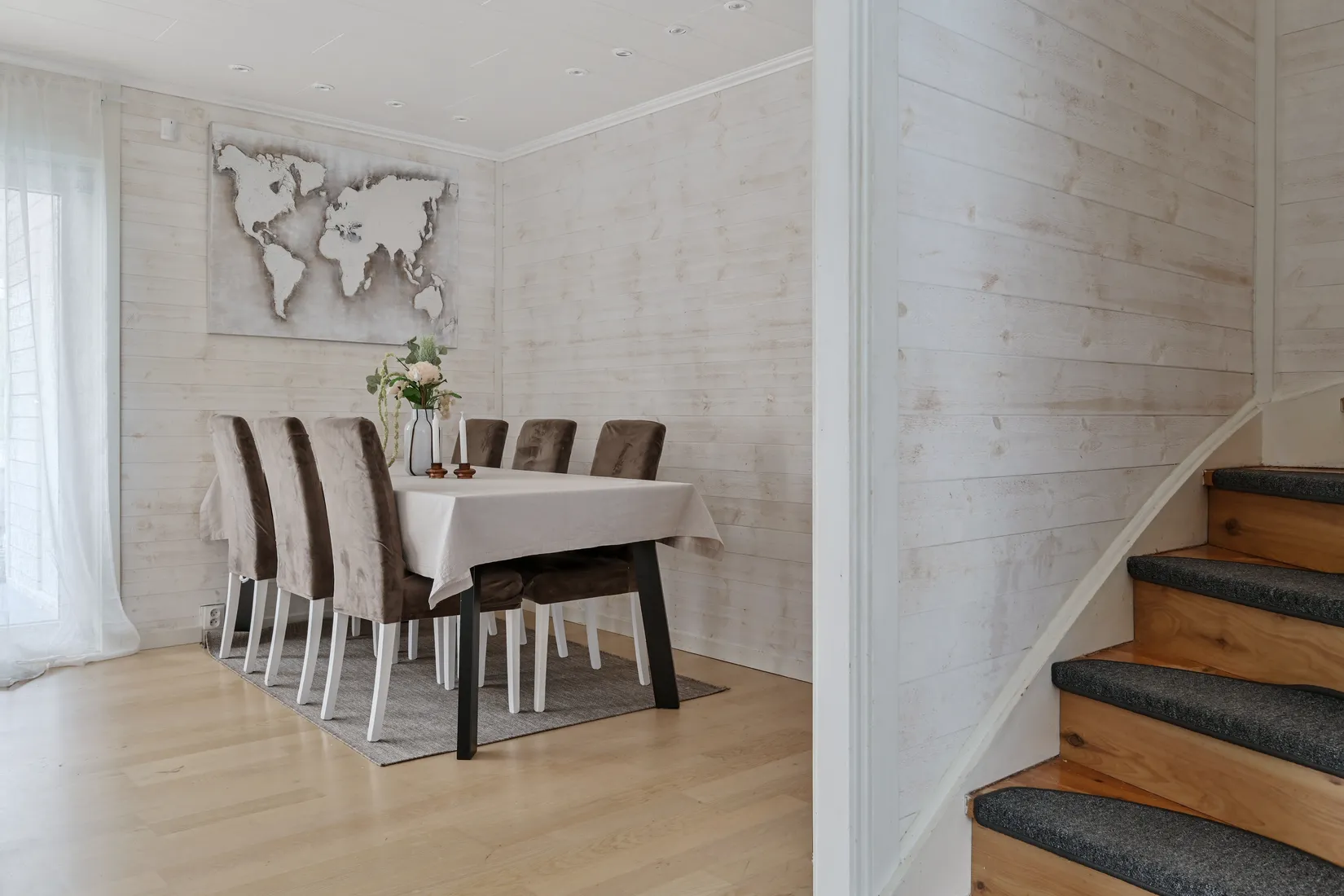 Villa, Radhus, Sundsborgsvägen 67, Odenslunda, Upplands Väsby