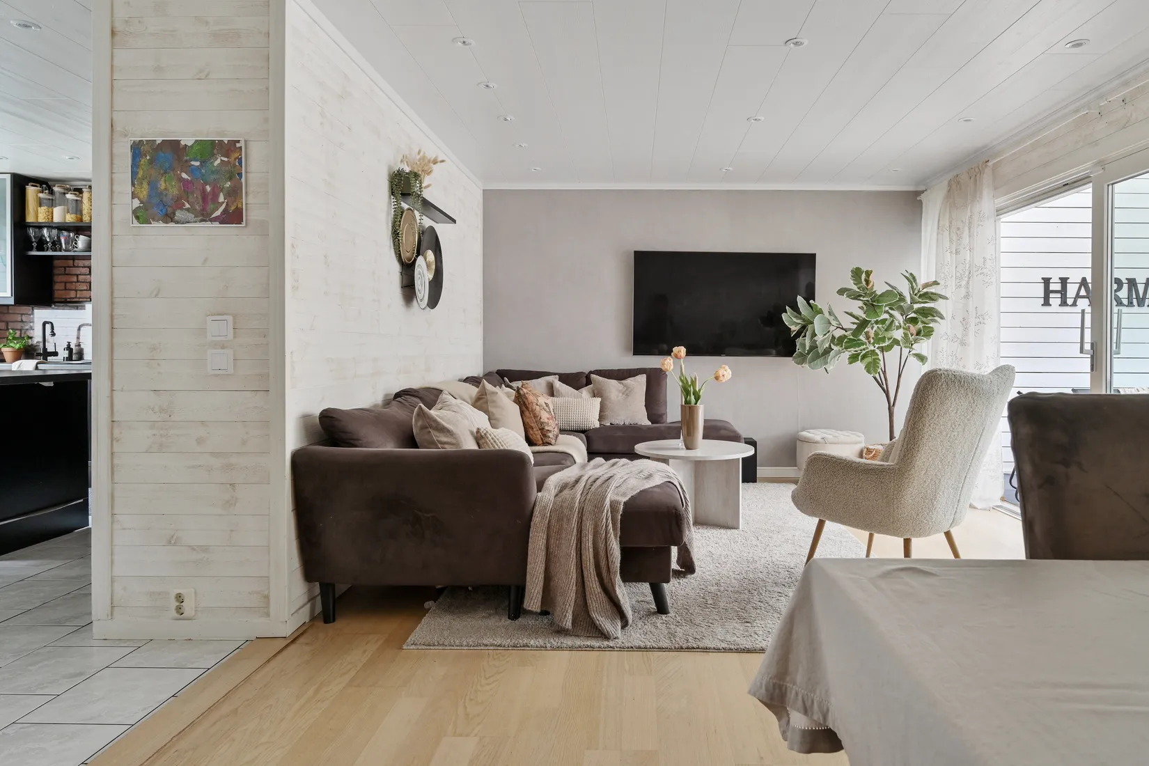 Villa, Radhus, Sundsborgsvägen 67, Odenslunda, Upplands Väsby