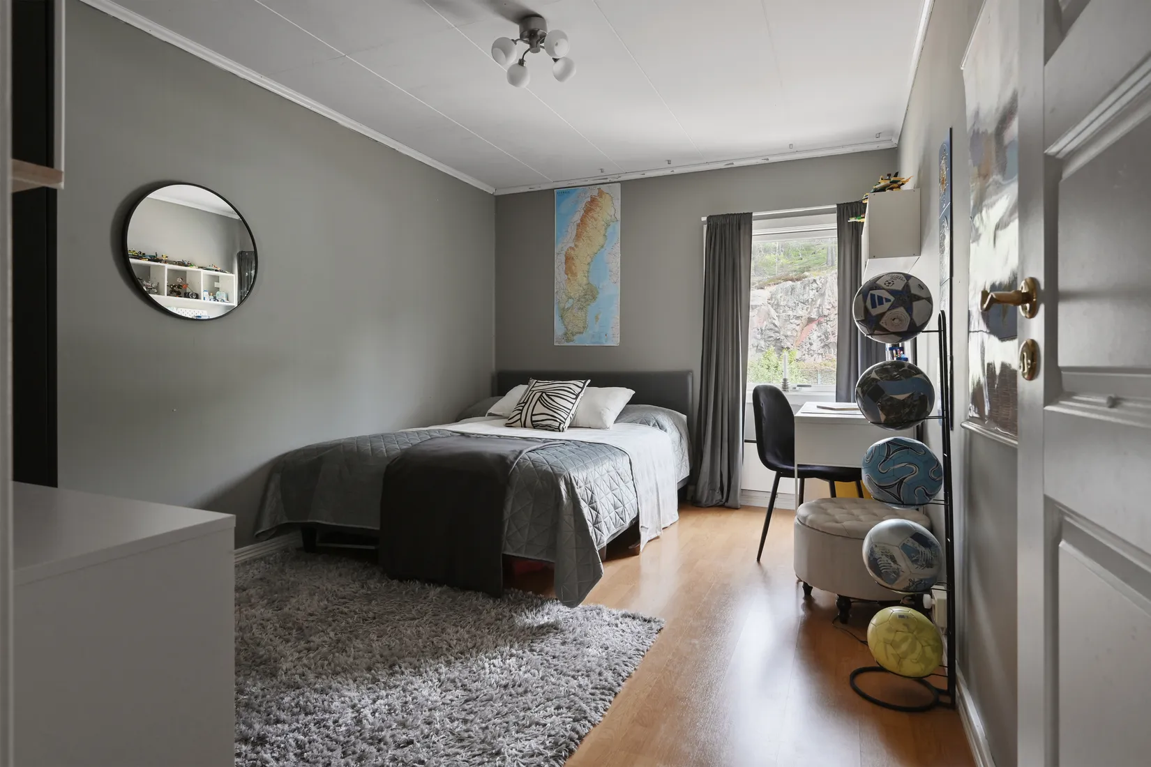 Villa, Radhus, Sundsborgsvägen 67, Odenslunda, Upplands Väsby