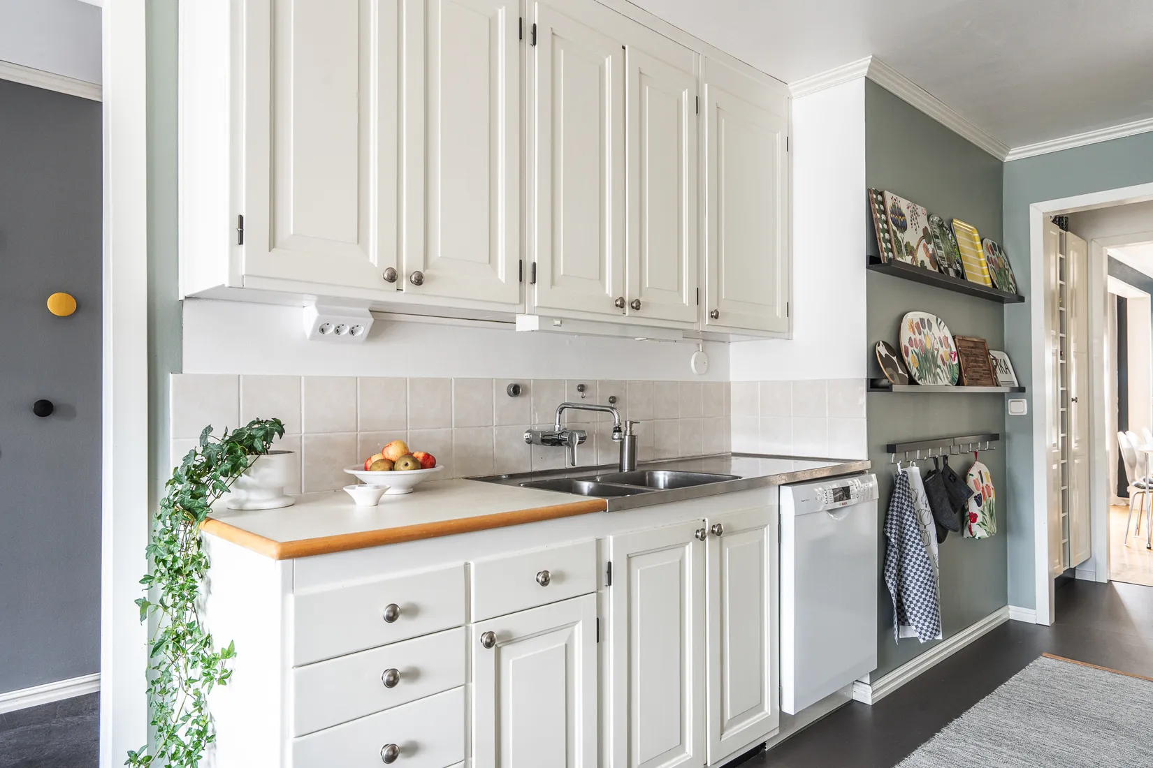 Villa, Radhus, Lurblåsargatan 9, Brandthovda, Västerås