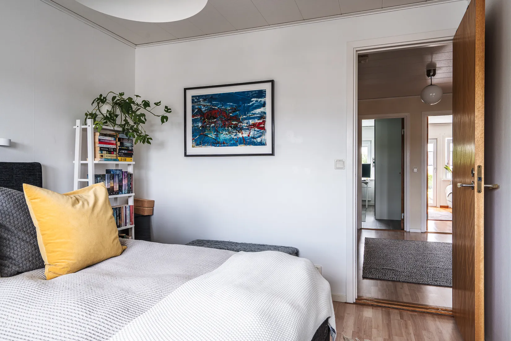 Villa, Radhus, Lurblåsargatan 9, Brandthovda, Västerås