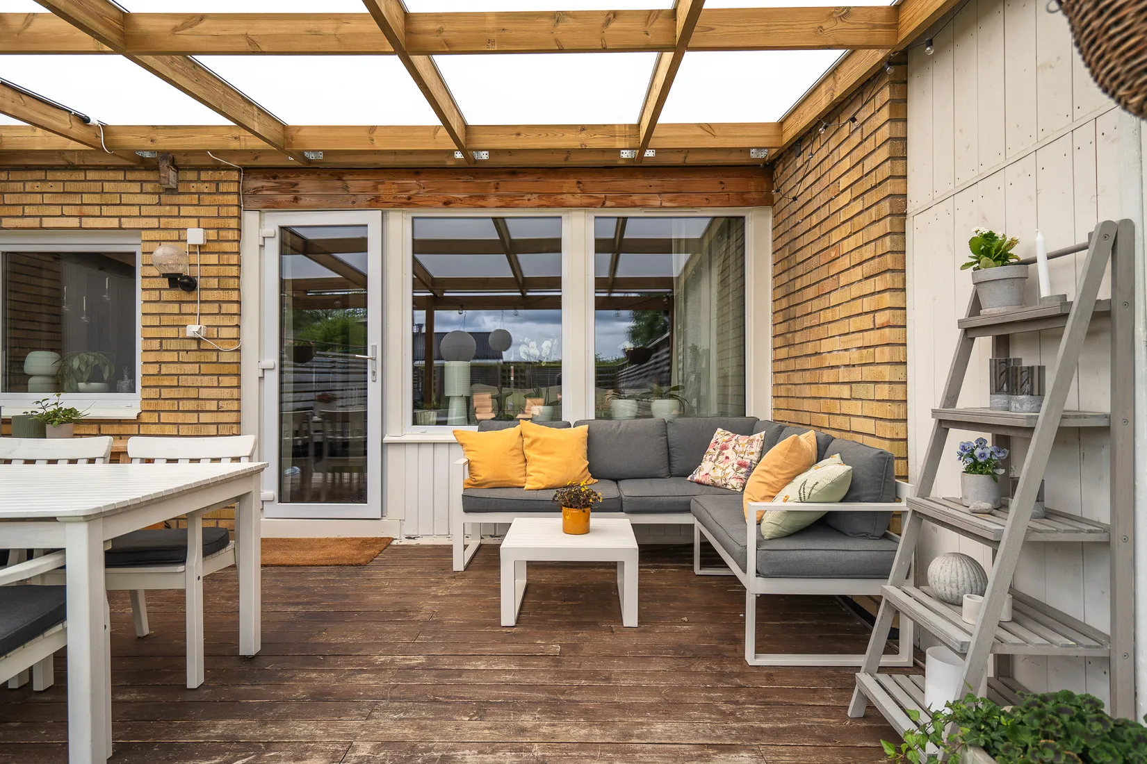 Villa, Radhus, Lurblåsargatan 9, Brandthovda, Västerås