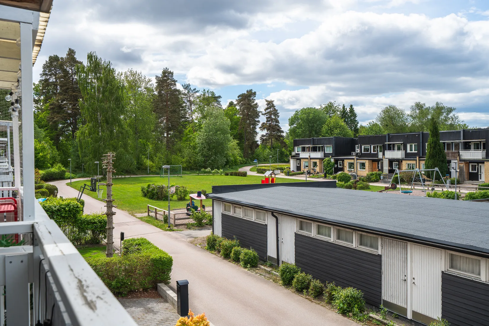 Villa, Radhus, Lurblåsargatan 9, Brandthovda, Västerås