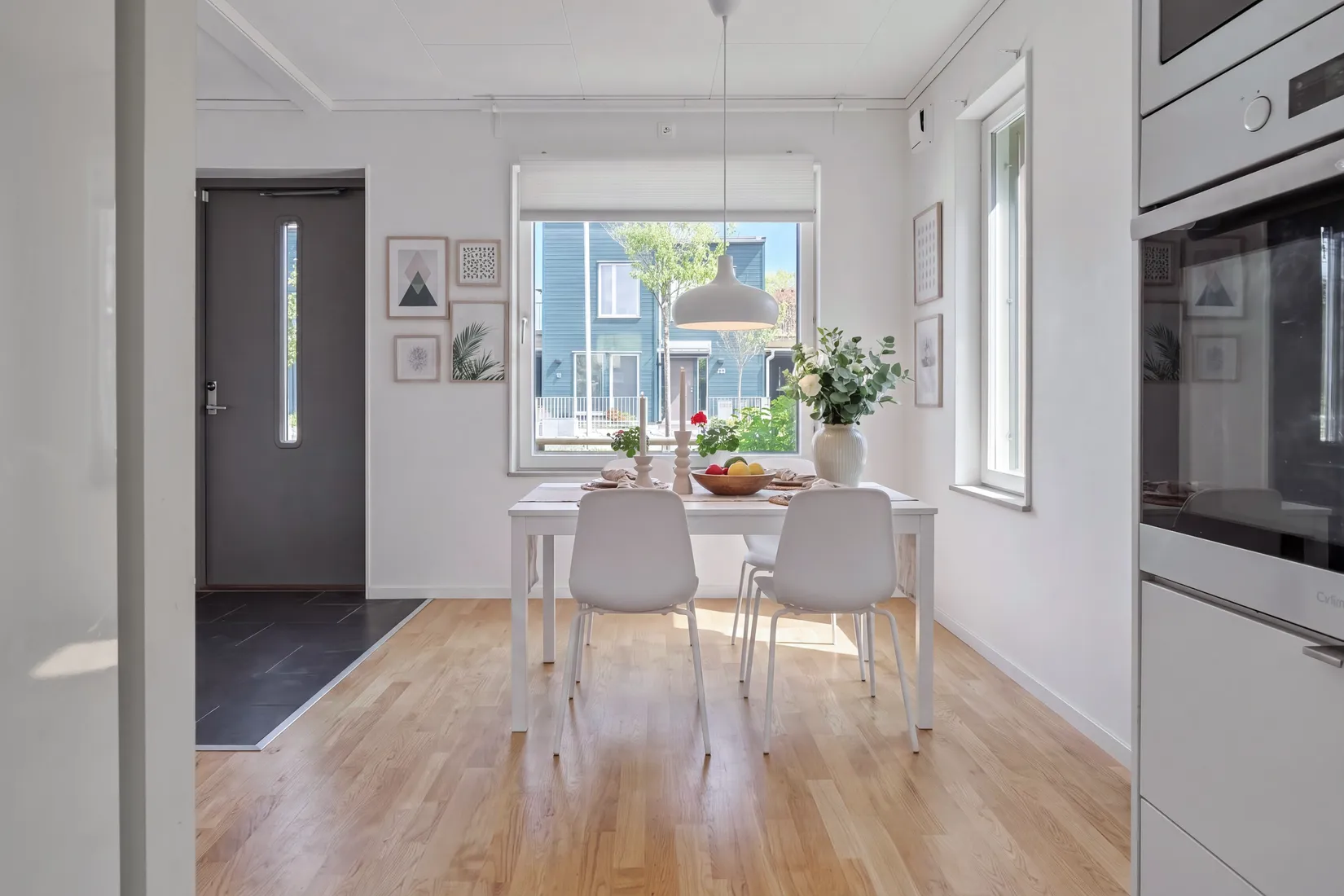 Radhus, Fresta norra allé 37, Fresta, Upplands Väsby