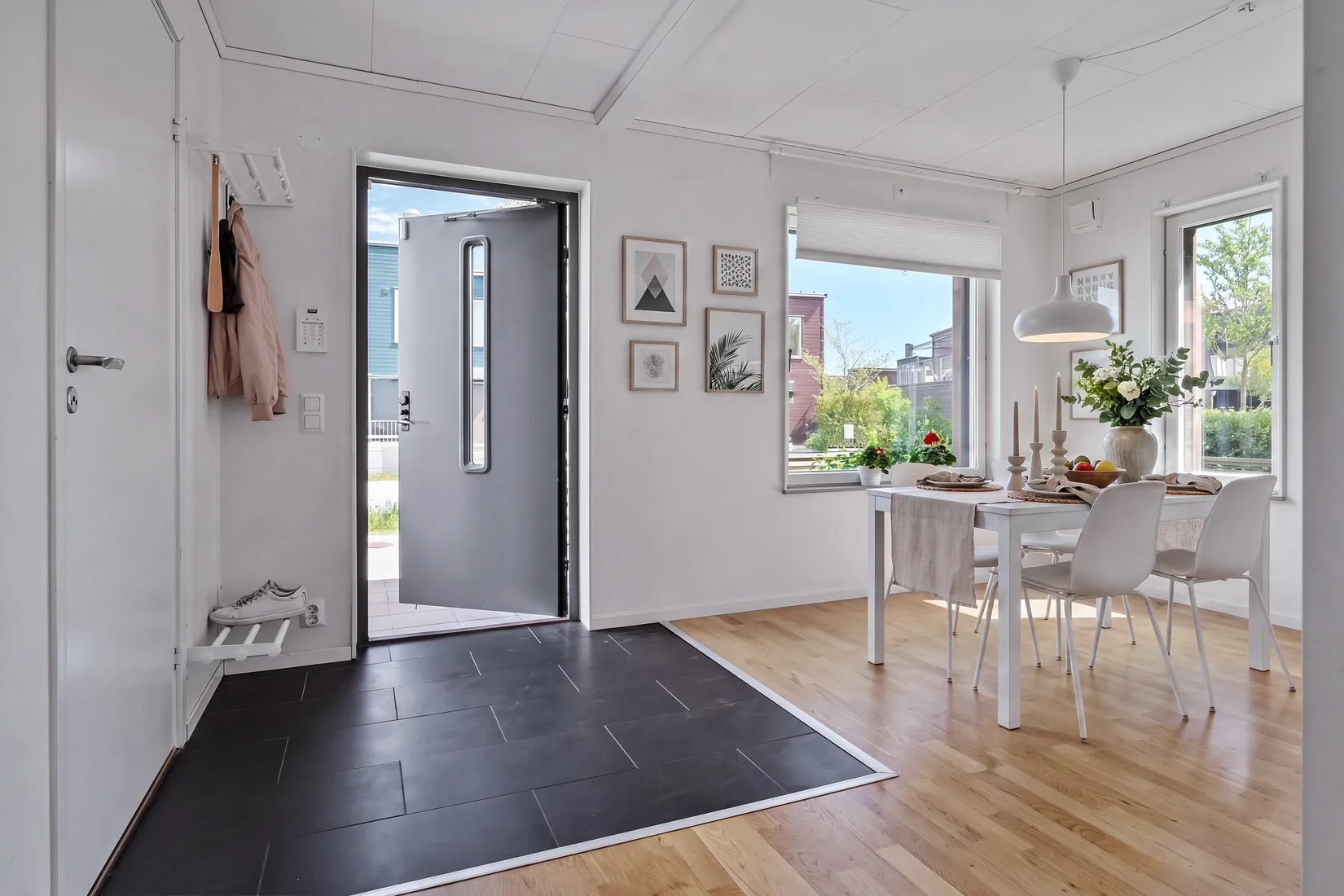 Radhus, Fresta norra allé 37, Fresta, Upplands Väsby