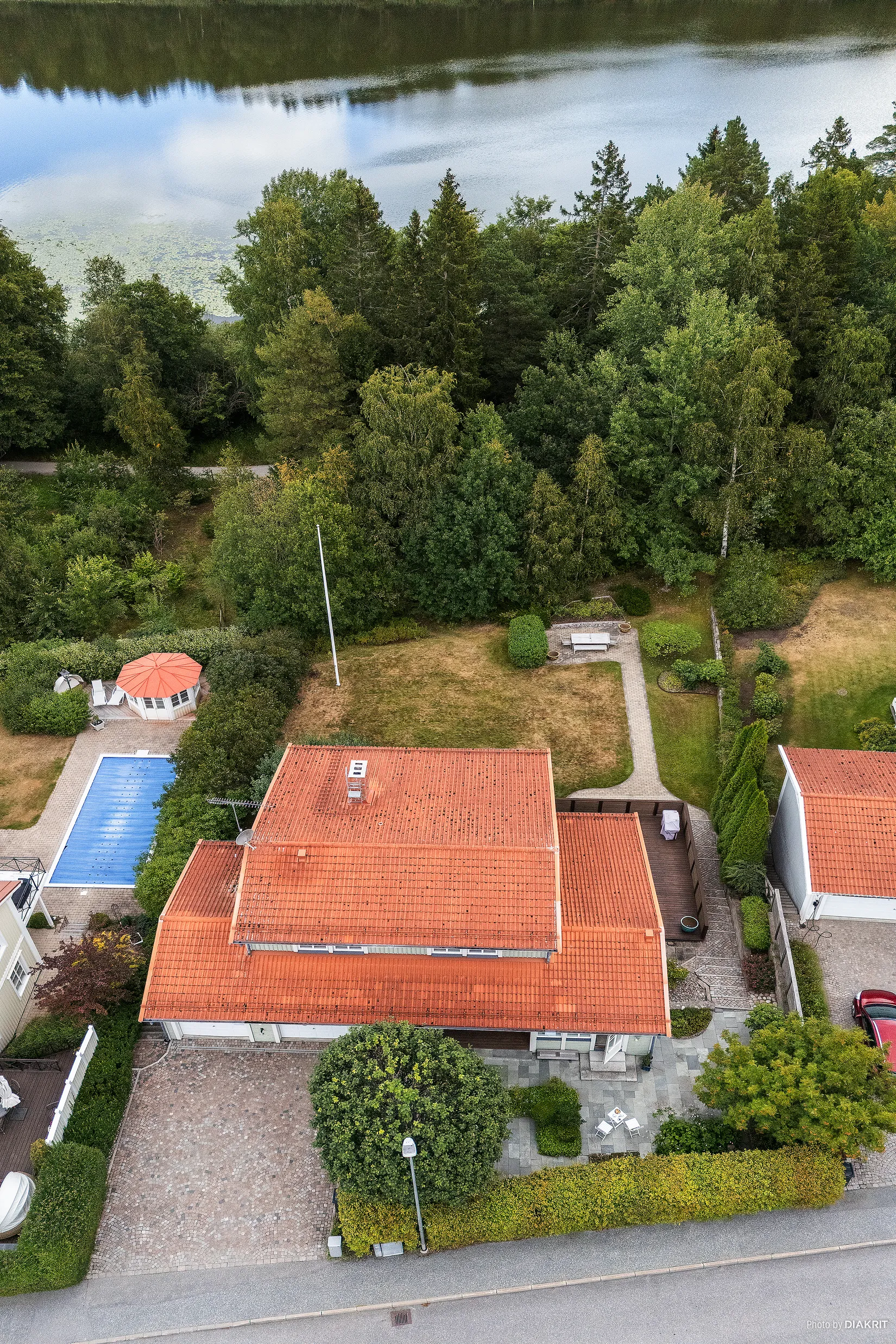 Villa, Badparksvägen 18, Gribbylund, Täby