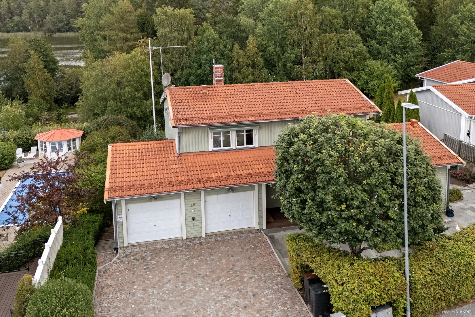 Villa, Badparksvägen 18, Gribbylund, Täby