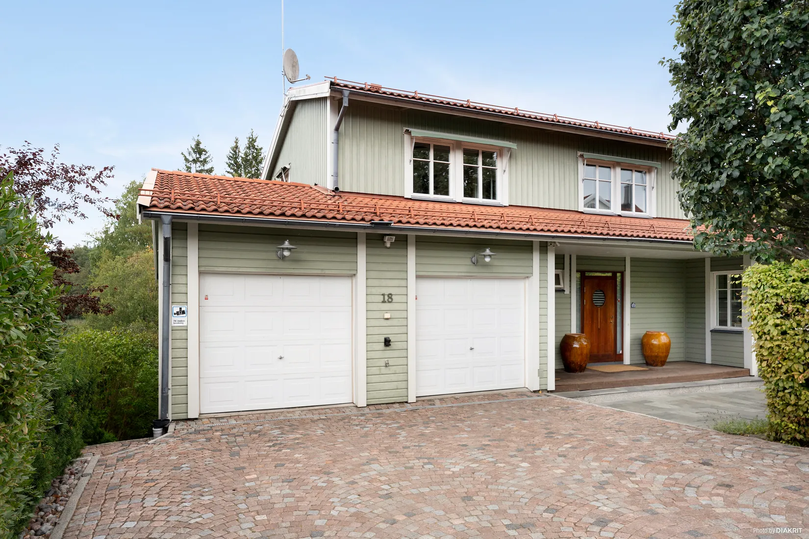 Villa, Badparksvägen 18, Gribbylund, Täby