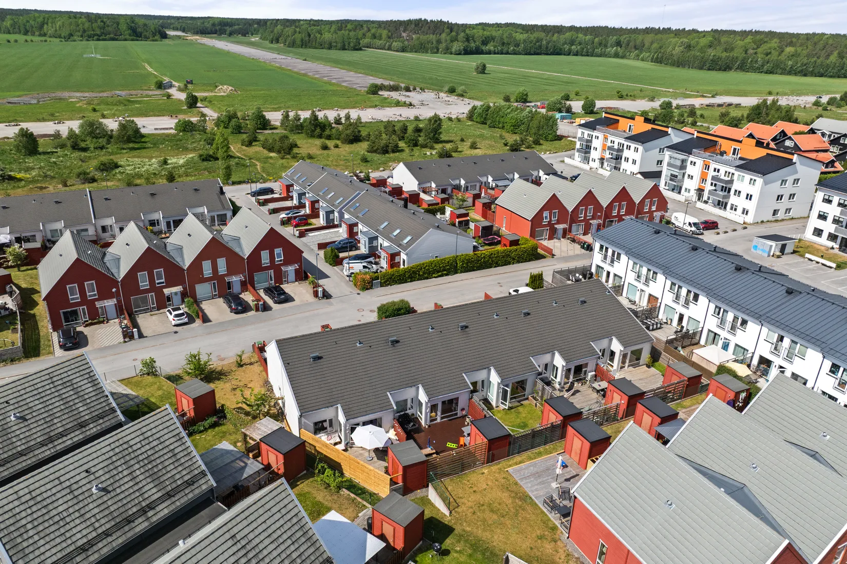 Radhus, Strövarvägen 65, Riksten, Botkyrka