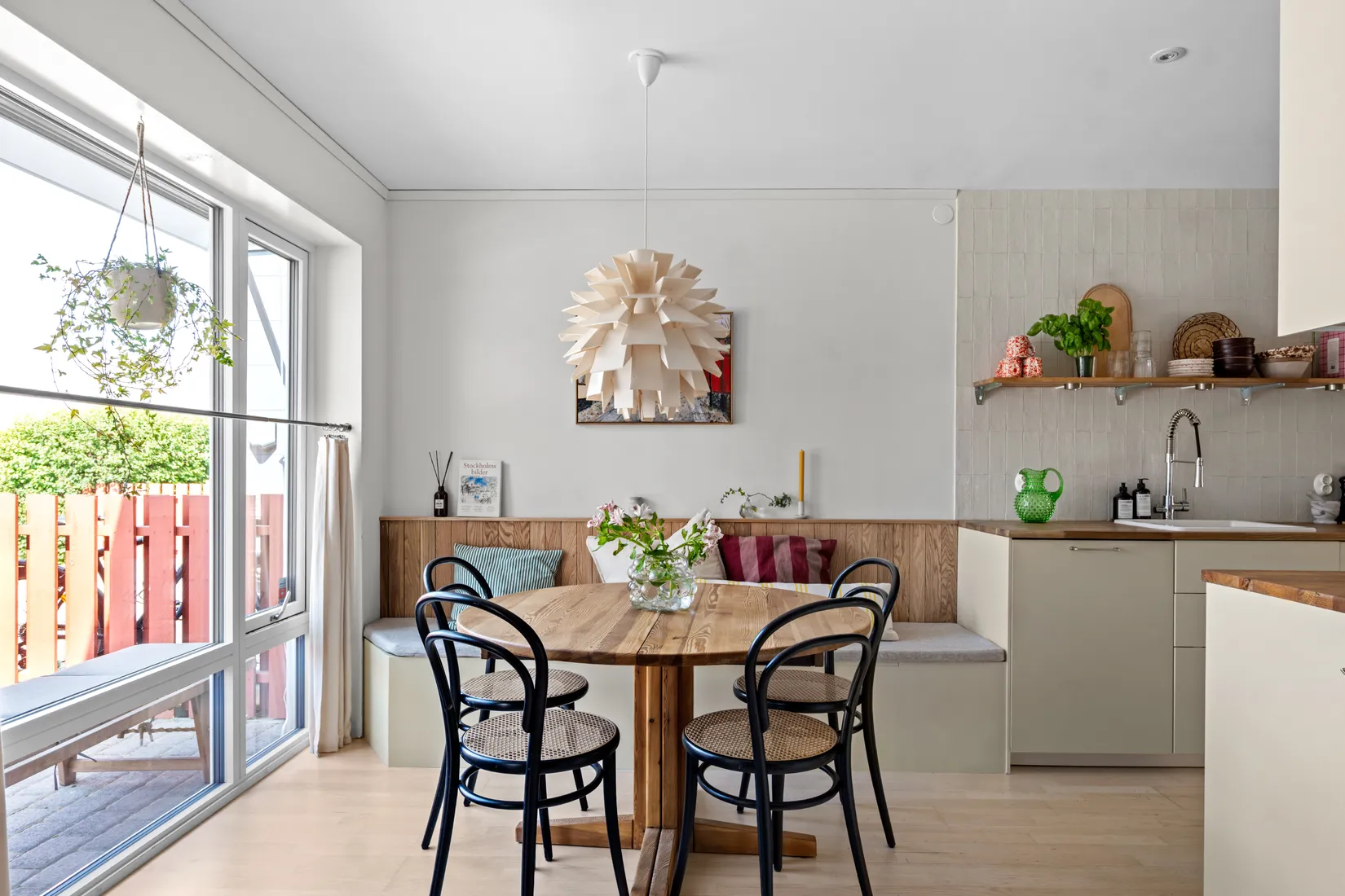Radhus, Strövarvägen 65, Riksten, Botkyrka