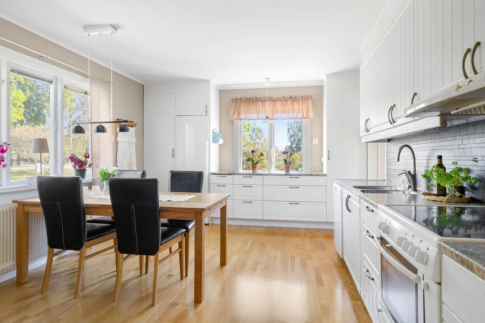 Villa, Villberga Långarnö 14, Grillby, Enköping