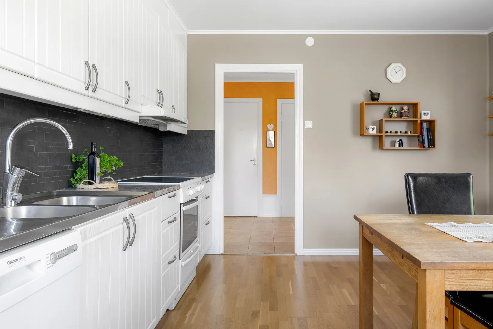 Villa, Villberga Långarnö 14, Grillby, Enköping