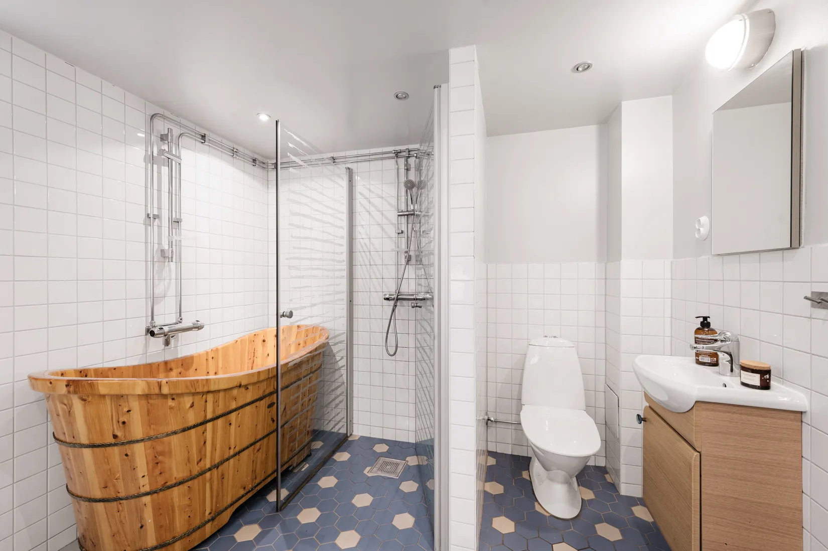 Villa, Medelpadsgatan 26, Vällingby - Råcksta, Stockholm