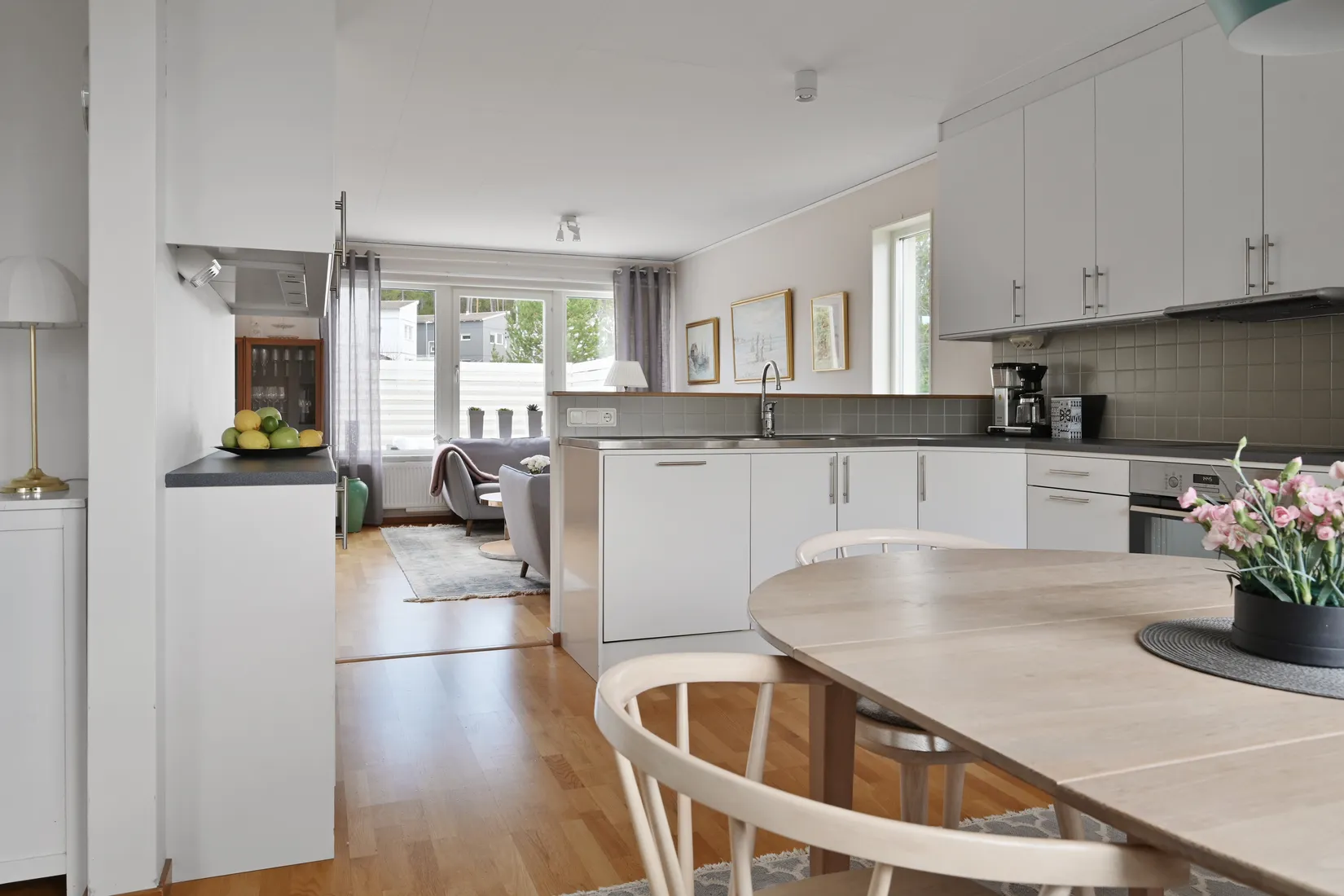 Villa, Adlerfelts gata 16, Sanda Ängar, Upplands Väsby