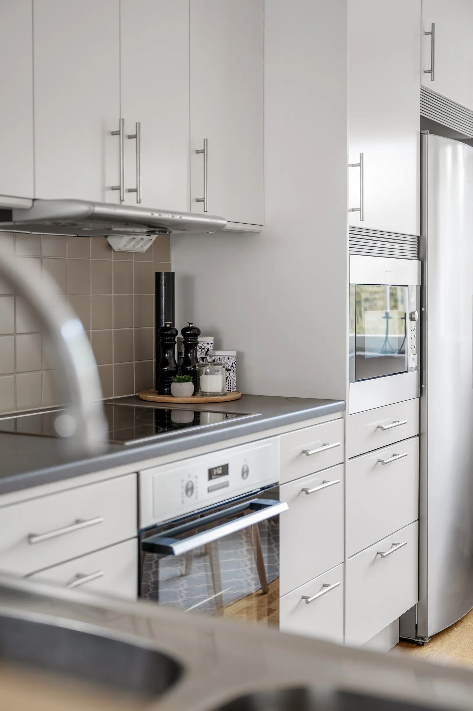 Villa, Adlerfelts gata 16, Sanda Ängar, Upplands Väsby