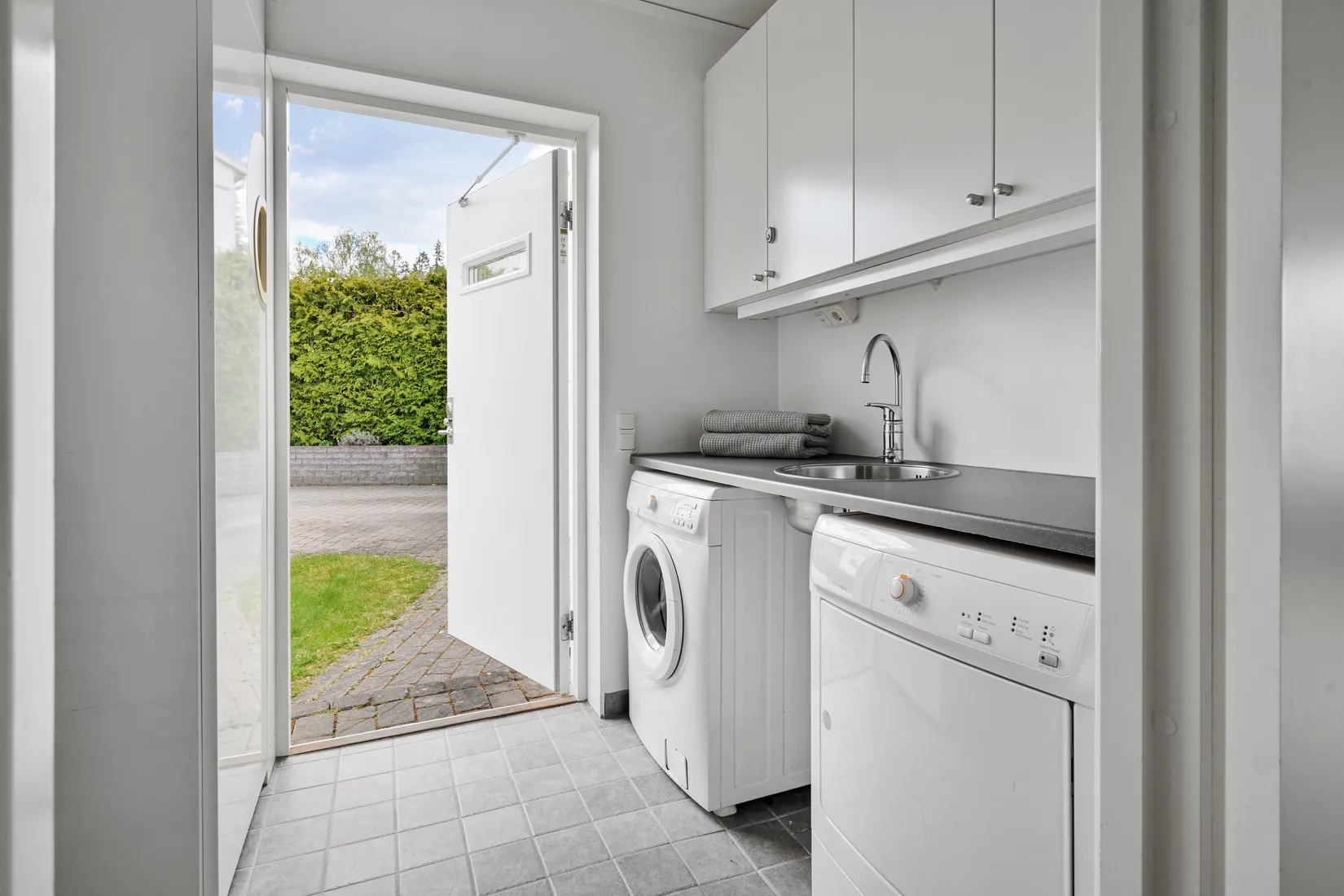 Villa, Adlerfelts gata 16, Sanda Ängar, Upplands Väsby