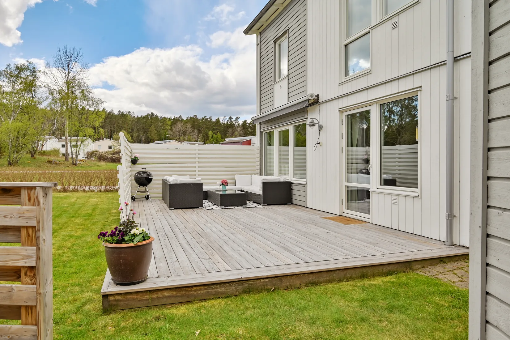 Villa, Adlerfelts gata 16, Sanda Ängar, Upplands Väsby