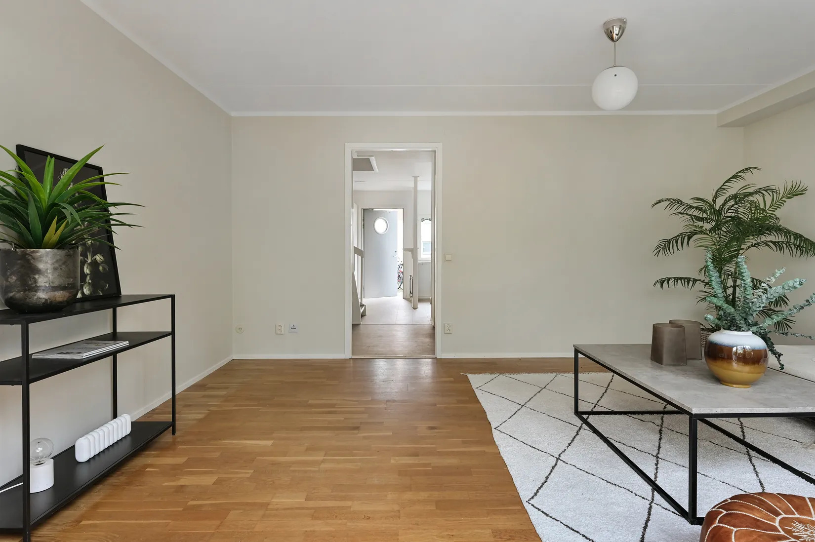Bostadsrätt, Radhus, Kanelgränd 54, Centrala Tyresö, Tyresö