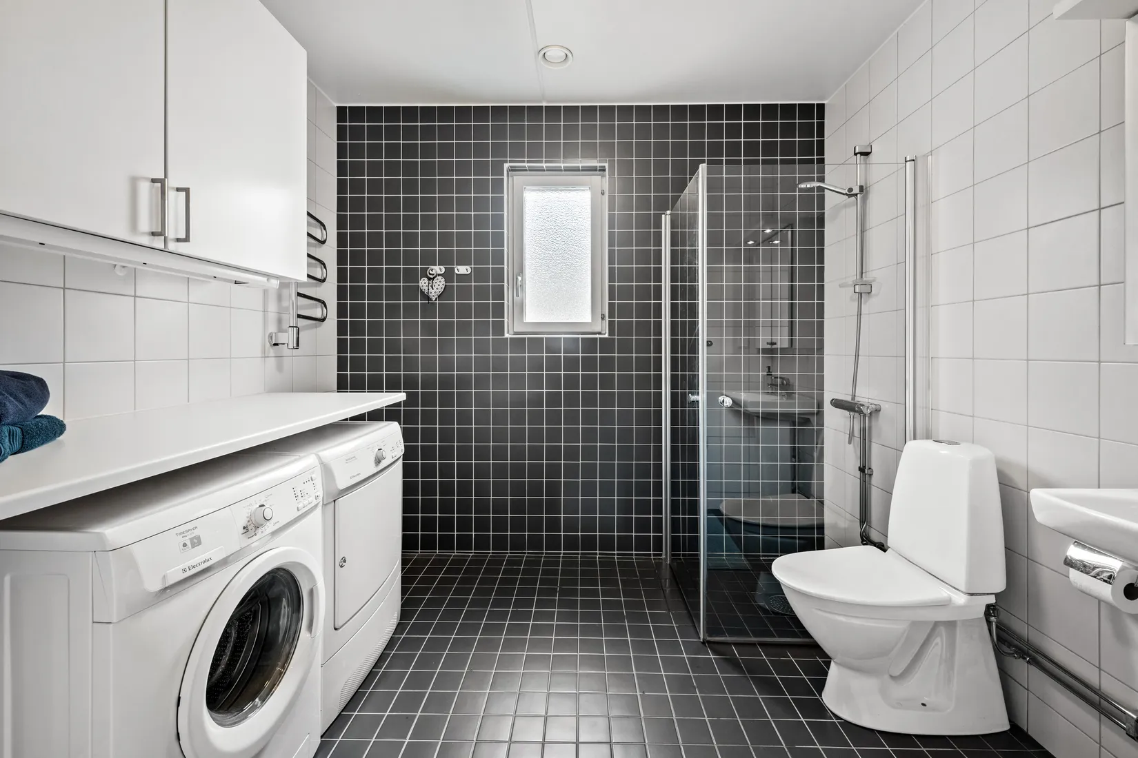 Bostadsrätt, Pepparvägen 41, vån 3/3, Hökarängen, Stockholm