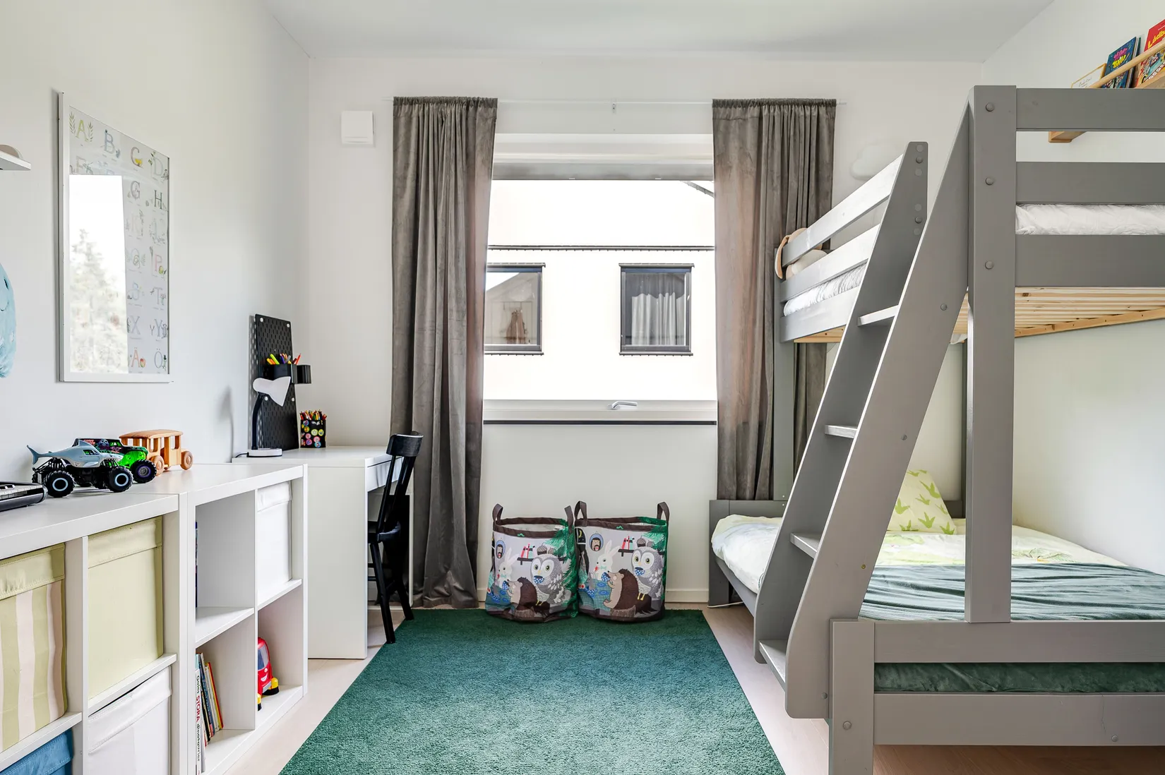Radhus, Punktstigen 3B, Högmora, Huddinge