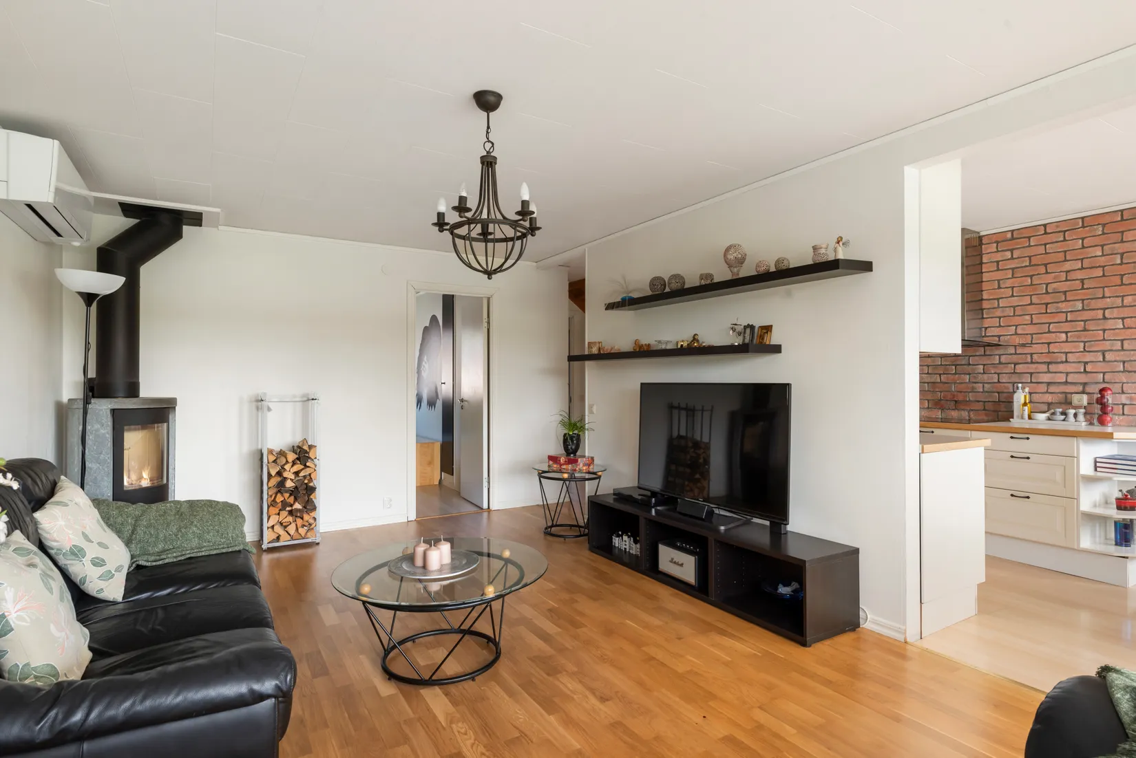 Villa, Lötenvägen 11, Edsbro, Norrtälje