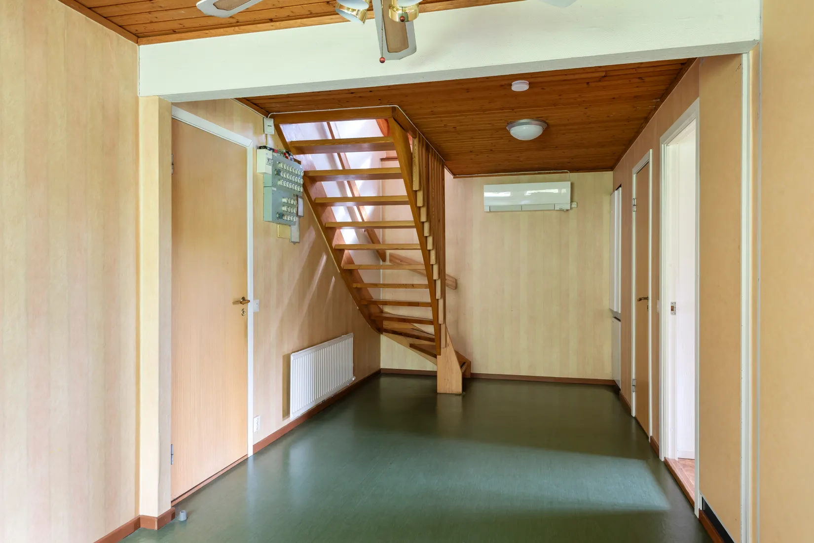 Villa, Lötenvägen 11, Edsbro, Norrtälje