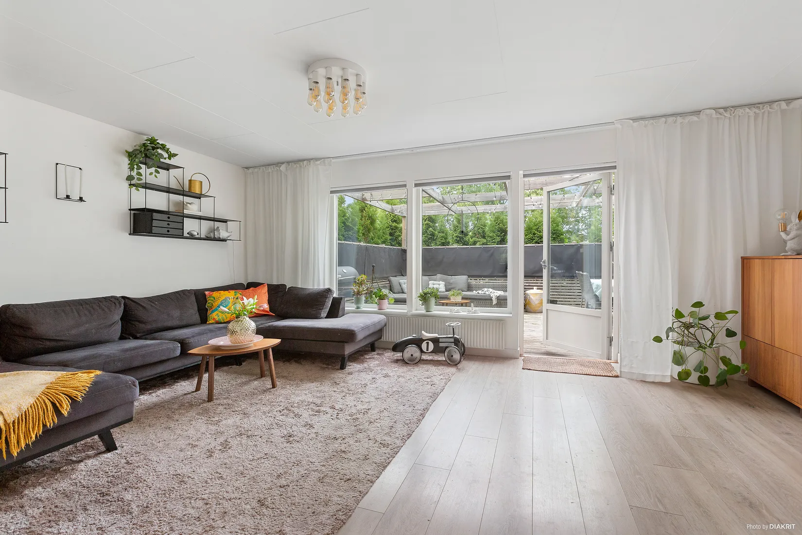 Bostadsrätt, Radhus, Lillies Väg 25, Viby, Sollentuna