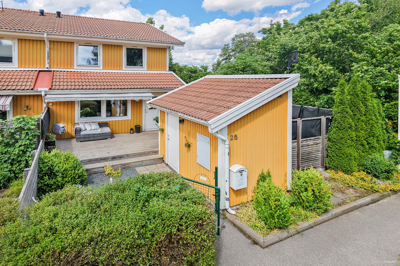 Bostadsrätt, Radhus, Lillies Väg 25, Viby, Sollentuna