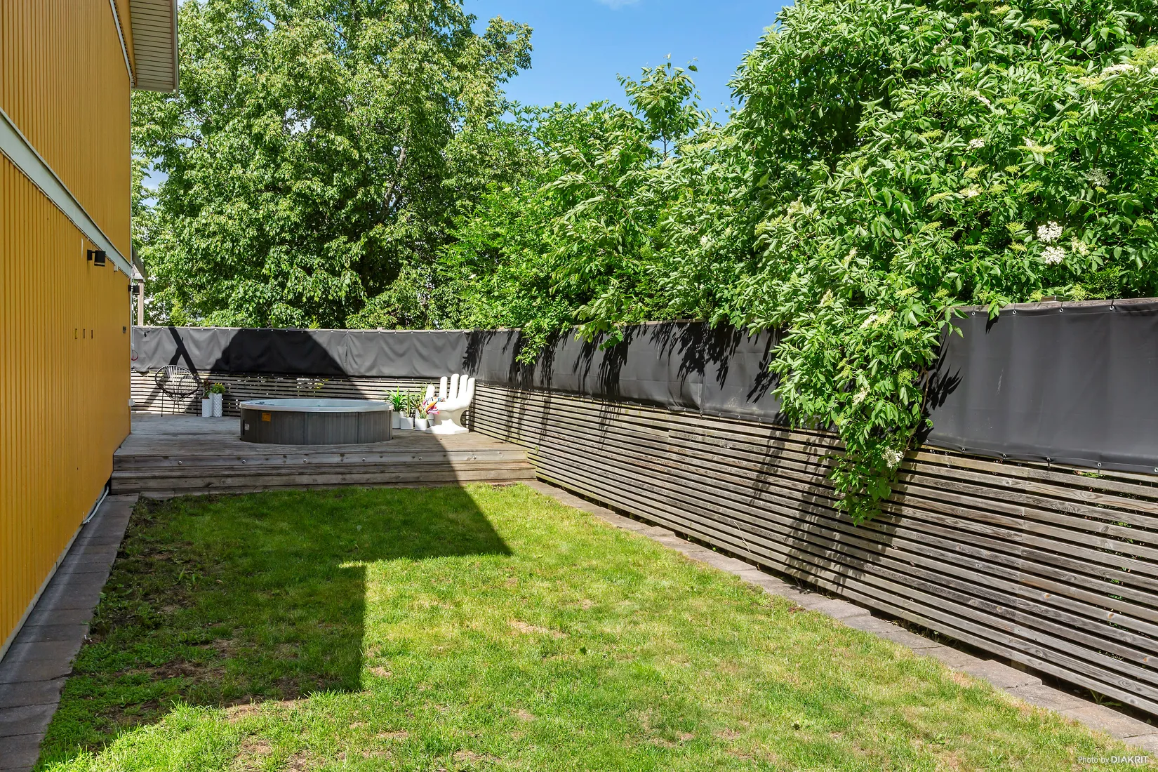Bostadsrätt, Radhus, Lillies Väg 25, Viby, Sollentuna