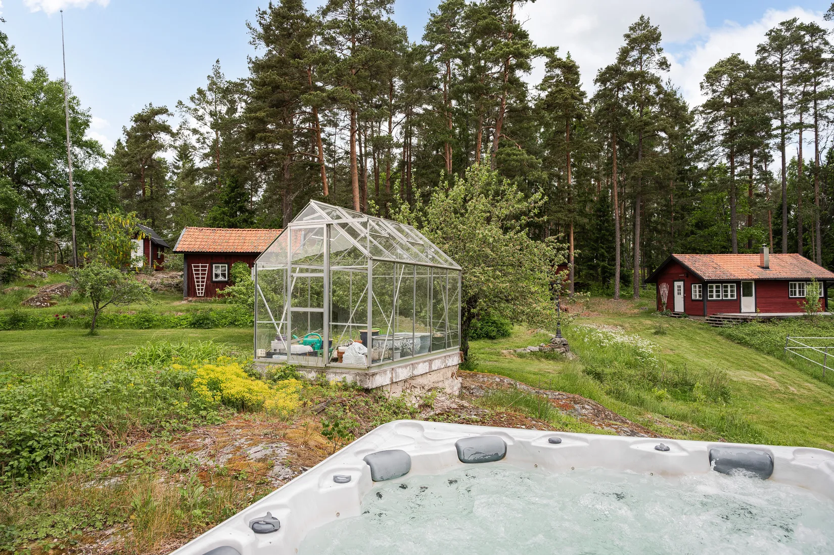 Gård/Skog, Präststigen Holmtorp, Sparreholm, Flen