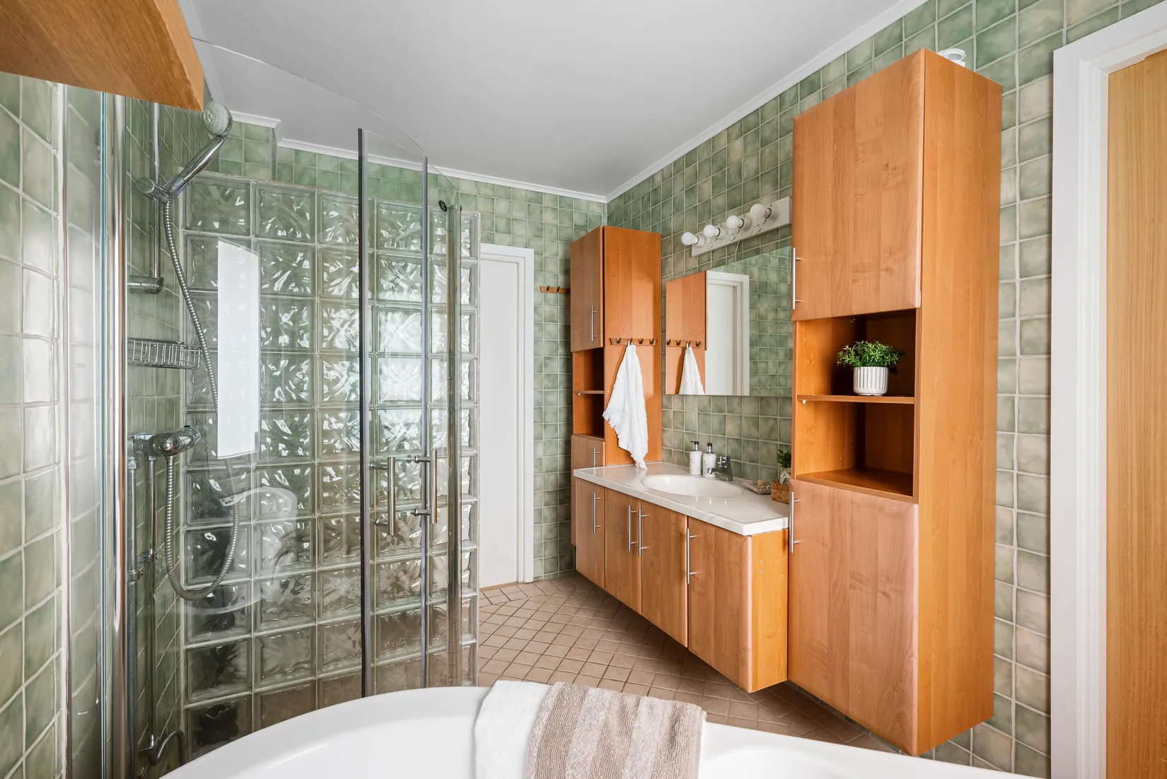 Villa, Ryttmästarvägen 105, Nälsta, Stockholm
