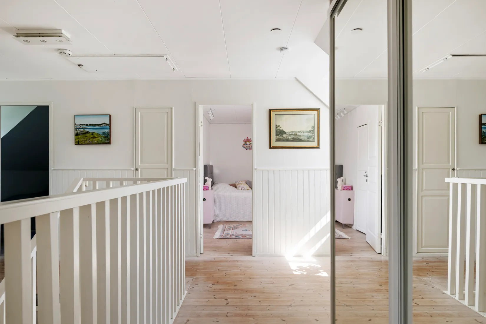 Villa, Radhus, Gyllenstiernas väg 71, Näsbypark, Täby