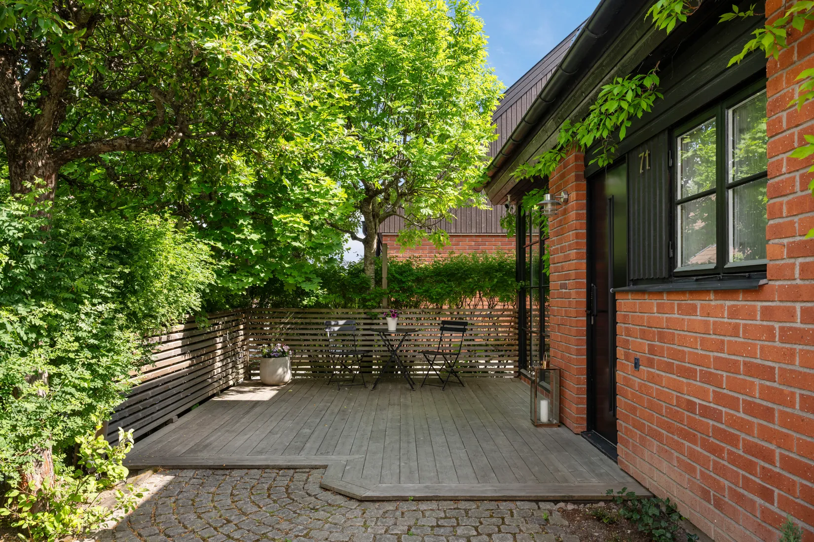 Villa, Radhus, Gyllenstiernas väg 71, Näsbypark, Täby