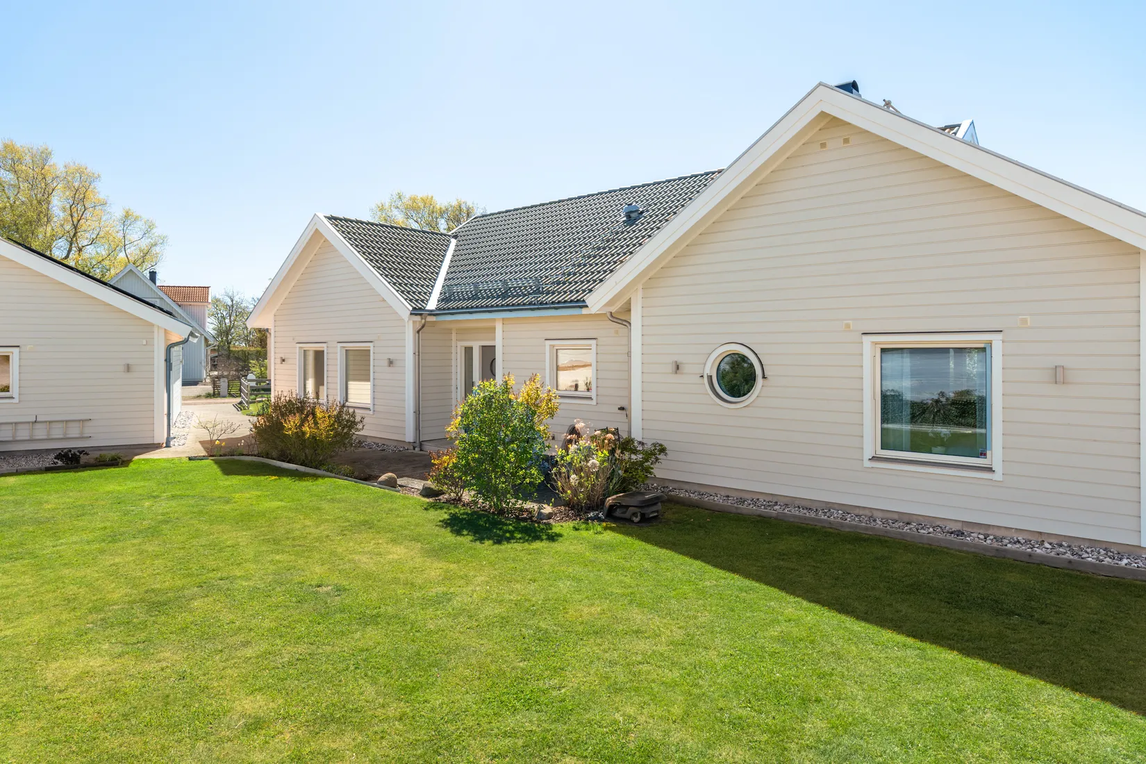 Villa, Mor Botildas väg 21, Stora Hult, Båstad