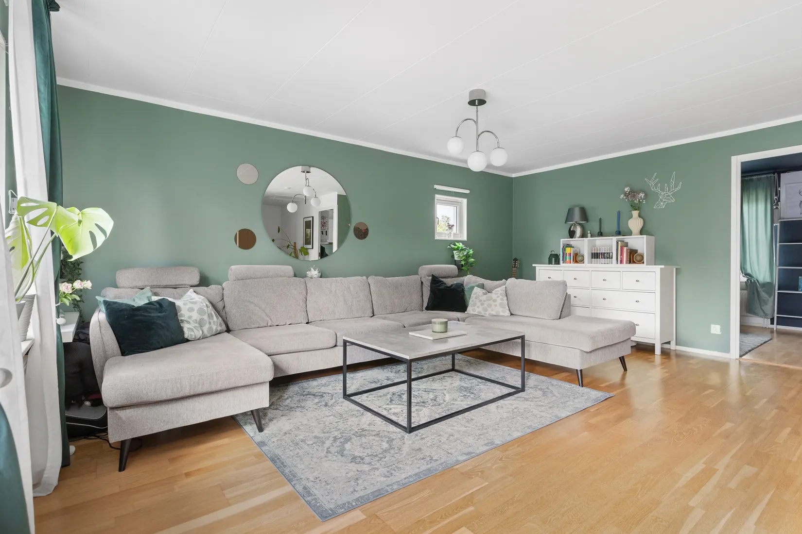 Bostadsrätt, Radhus, Tomtbacksvägen 14, Brunna, Ekerö