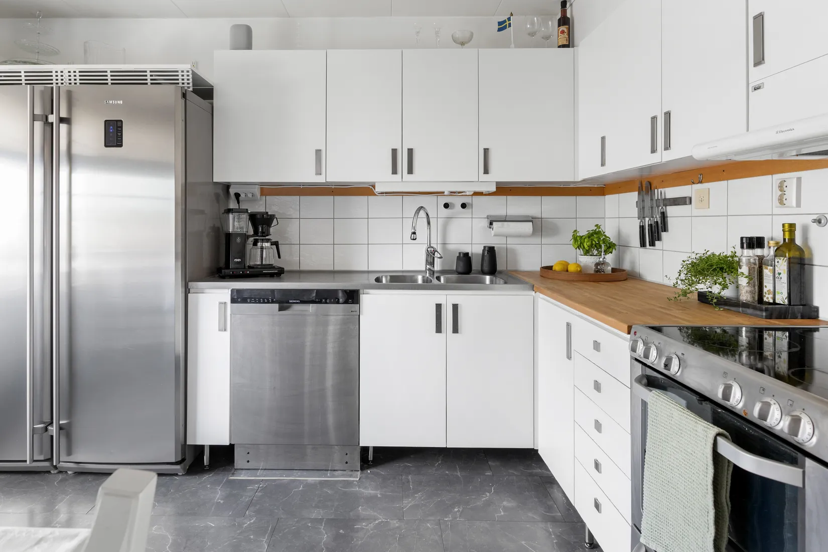 Bostadsrätt, Radhus, Tomtbacksvägen 14, Brunna, Ekerö