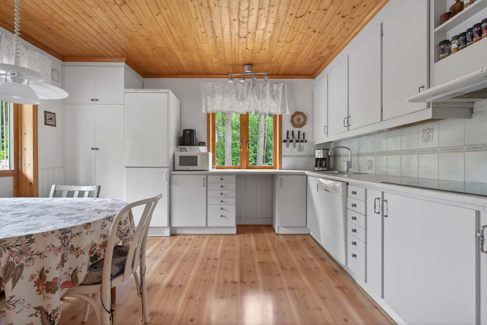 Villa, Ardennervägen 23, Svinninge, Österåker