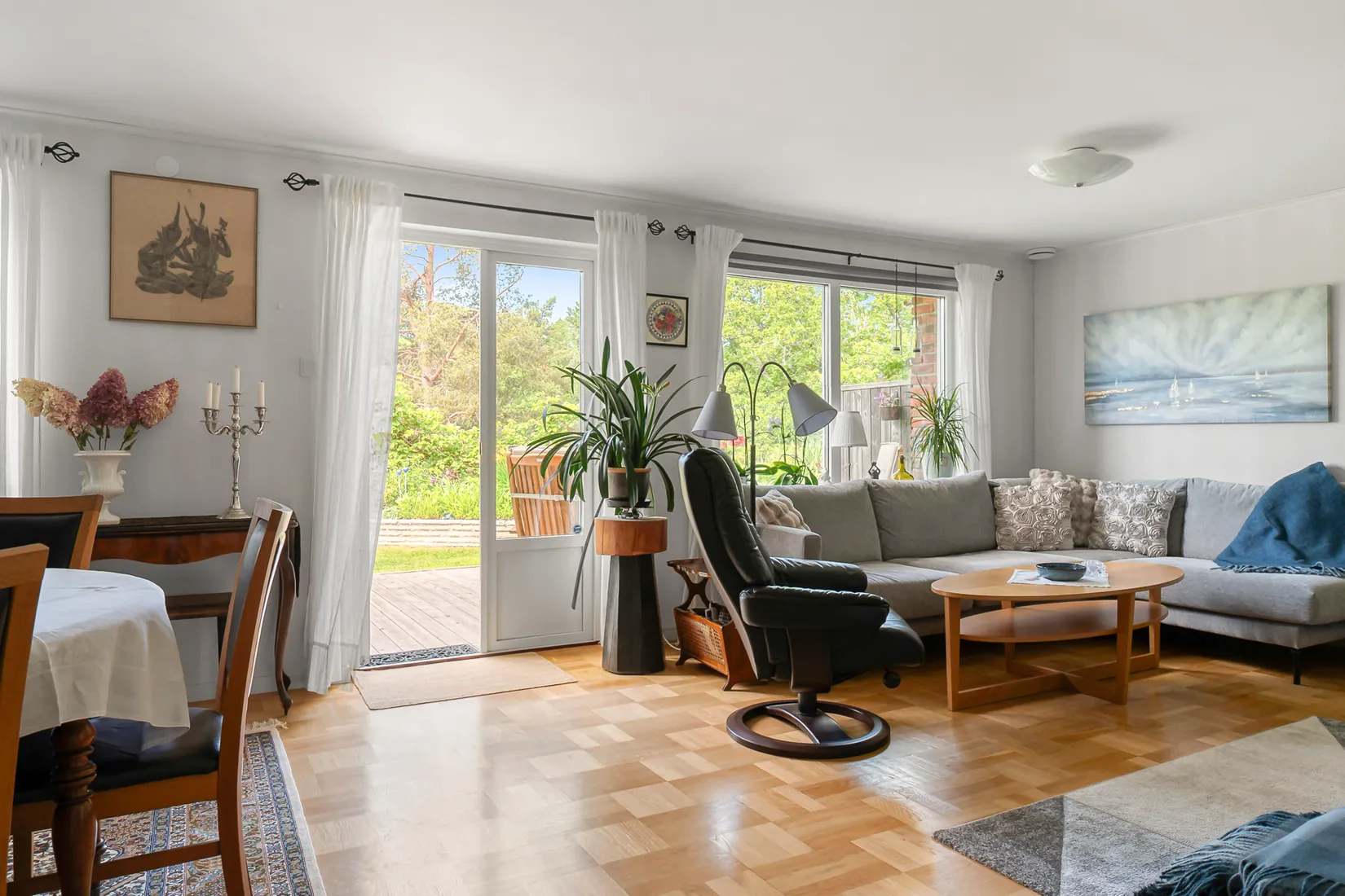 Villa, Radhus, Sunnemobacken 44, Farsta, Stockholm