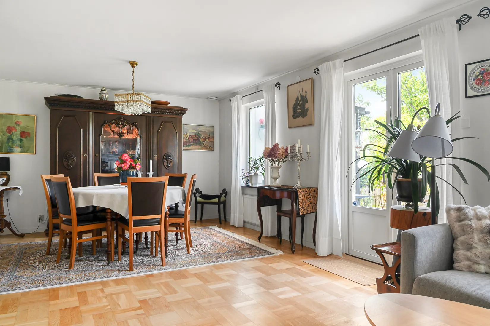Villa, Radhus, Sunnemobacken 44, Farsta, Stockholm