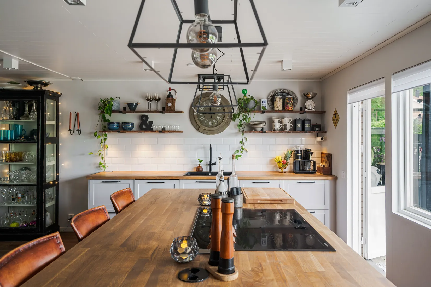 Villa, Radhus, Dammvägen 30, Fullersta, Huddinge