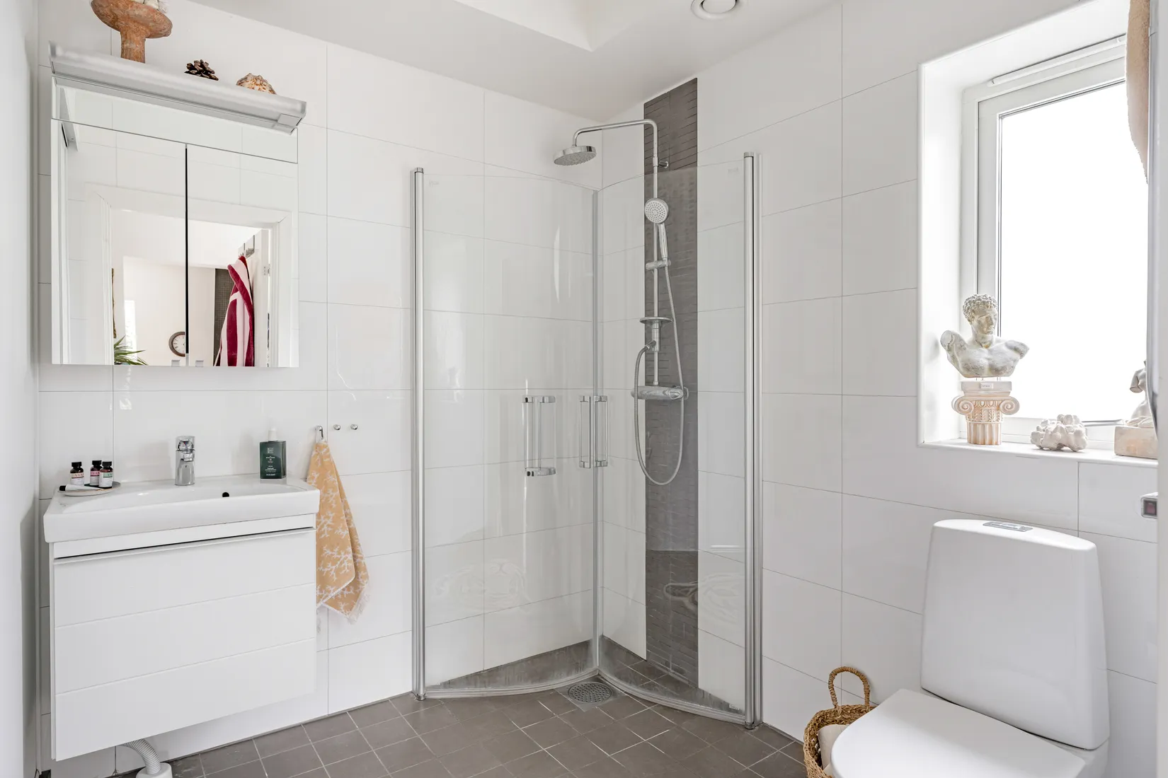 Radhus, Sågtorpsvägen 46A, Näsby Park, Täby