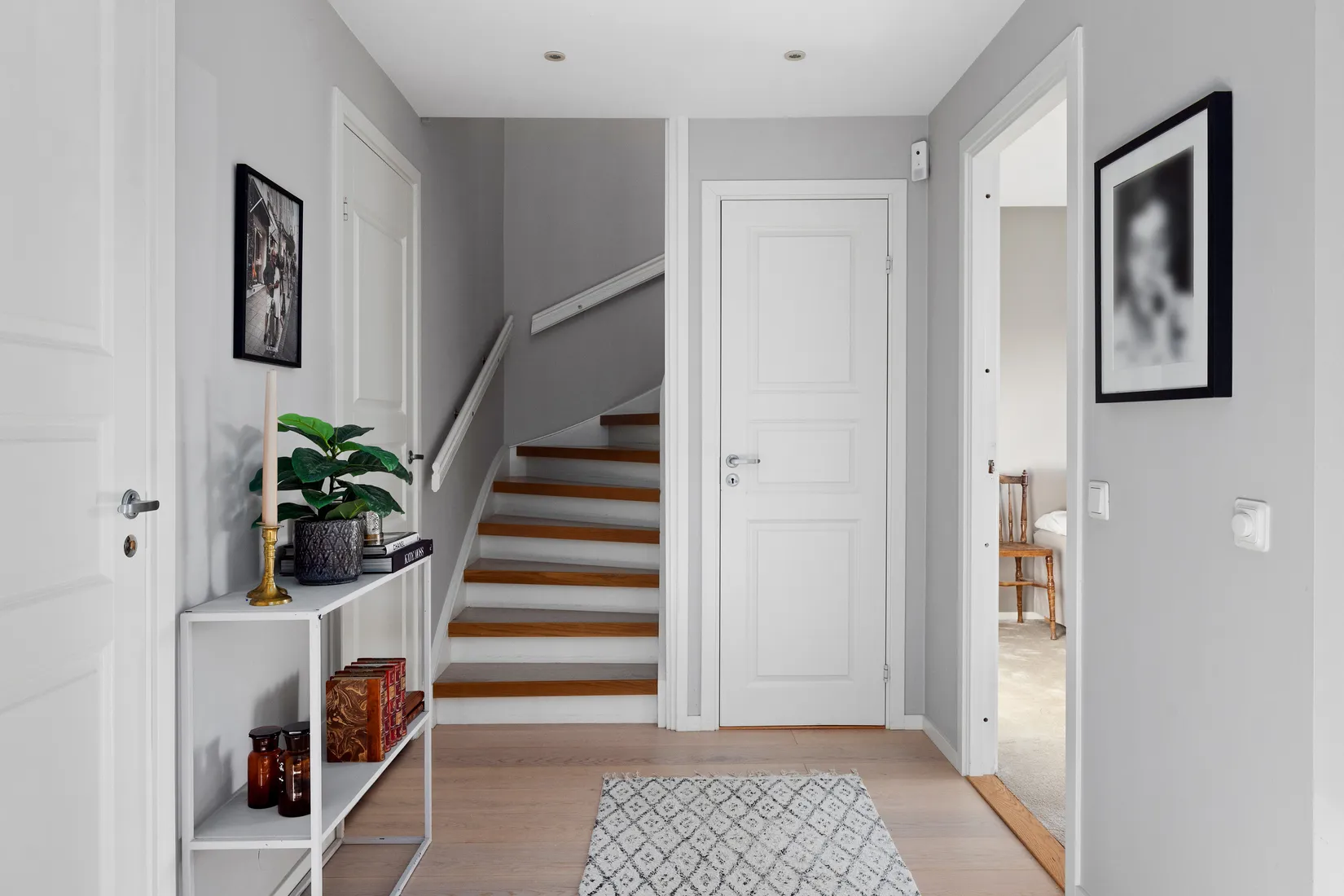 Radhus, Kärrvägen 30, Sigtuna - Hällsbo, Sigtuna