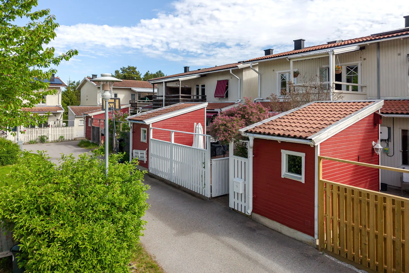Radhus, Stenvägen 19A, Slottsbrinken, Strängnäs