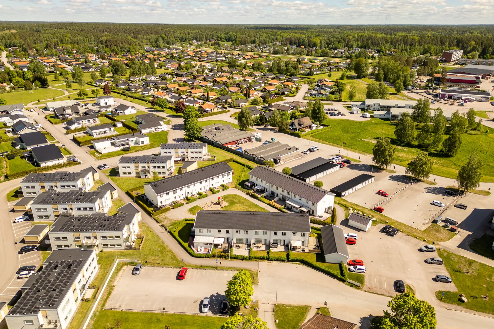 Bostadsrätt, Radhus, Bofinkvägen 16, Hallstahammar