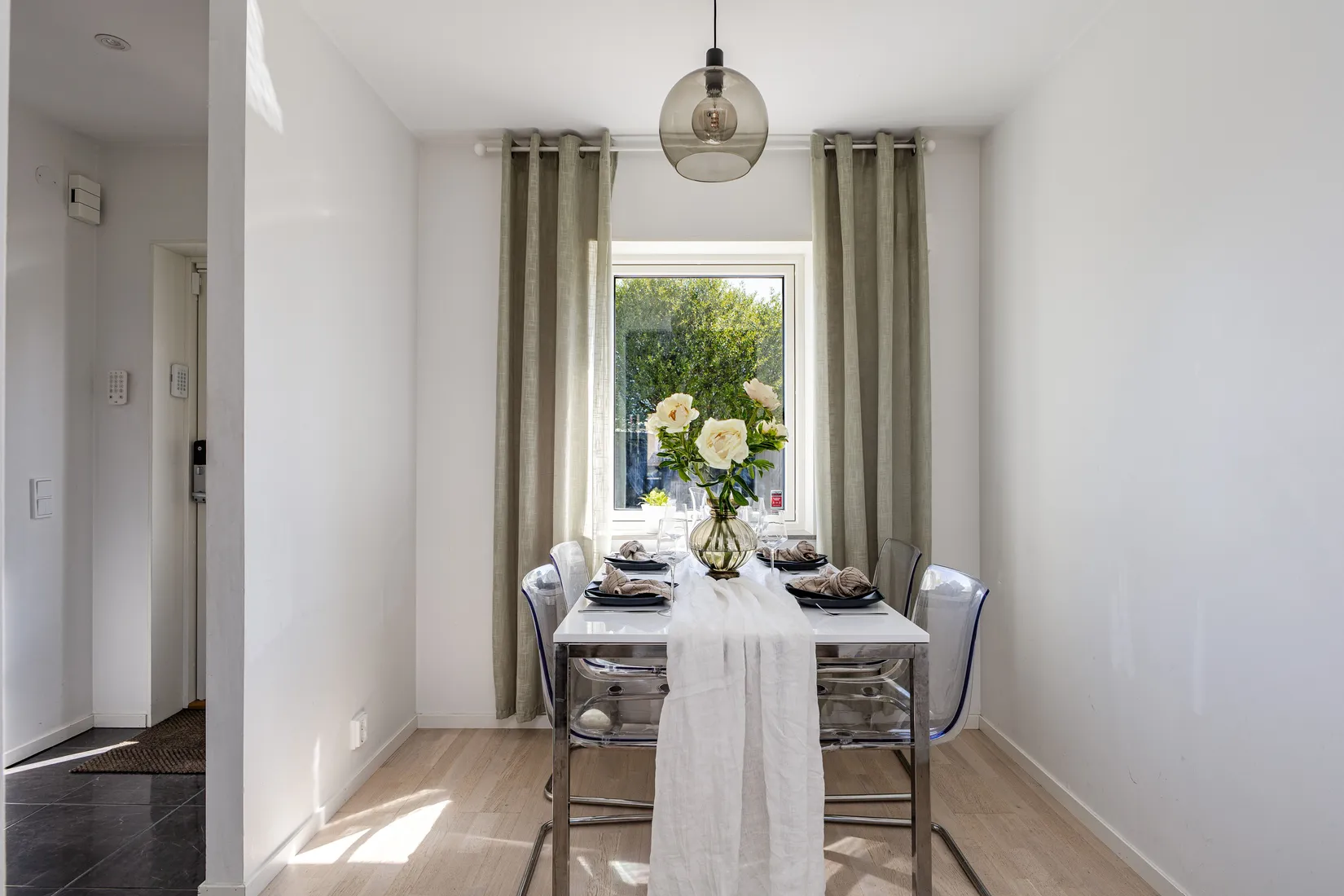 Bostadsrätt, Radhus, Bofinkvägen 16, Hallstahammar