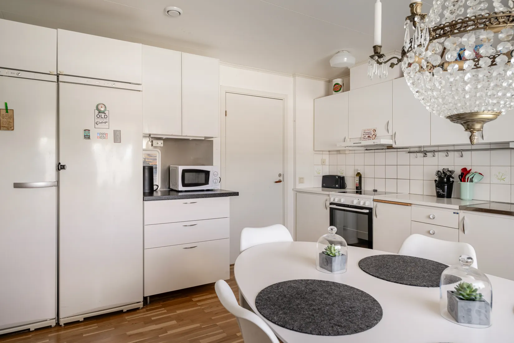 Bostadsrätt, Radhus, RÖBYTORPSVÄGEN 8, Kårsta, Vallentuna