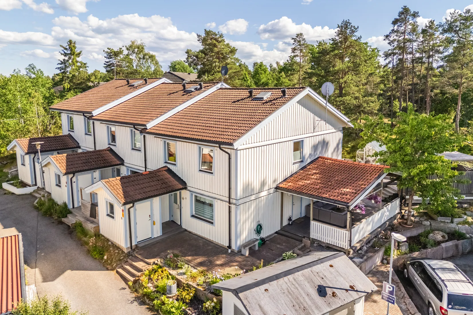 Bostadsrätt, Radhus, RÖBYTORPSVÄGEN 8, Kårsta, Vallentuna
