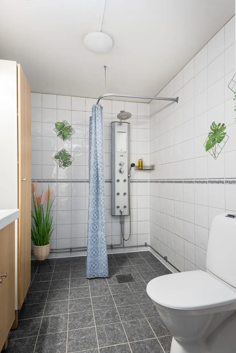 Radhus, Visbyvägen 10, Granloholm, Sundsvall