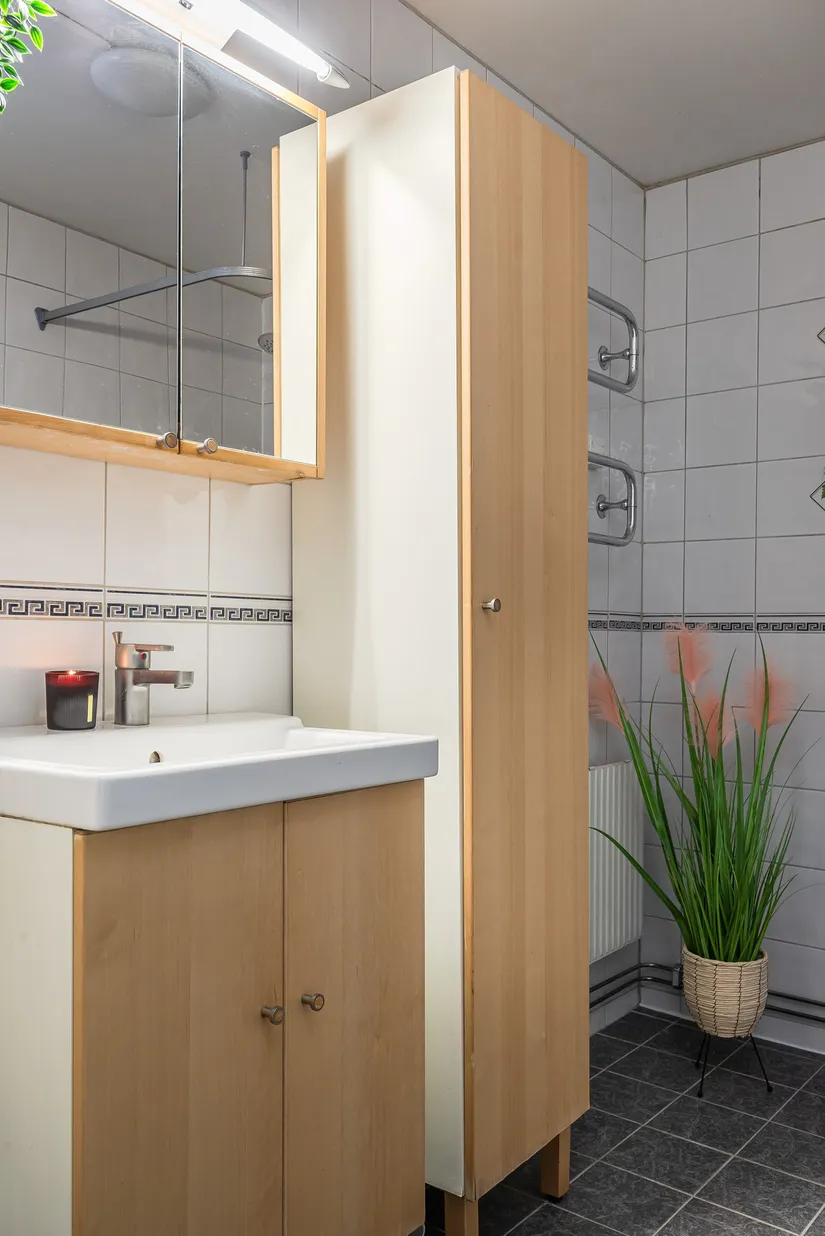 Radhus, Visbyvägen 10, Granloholm, Sundsvall