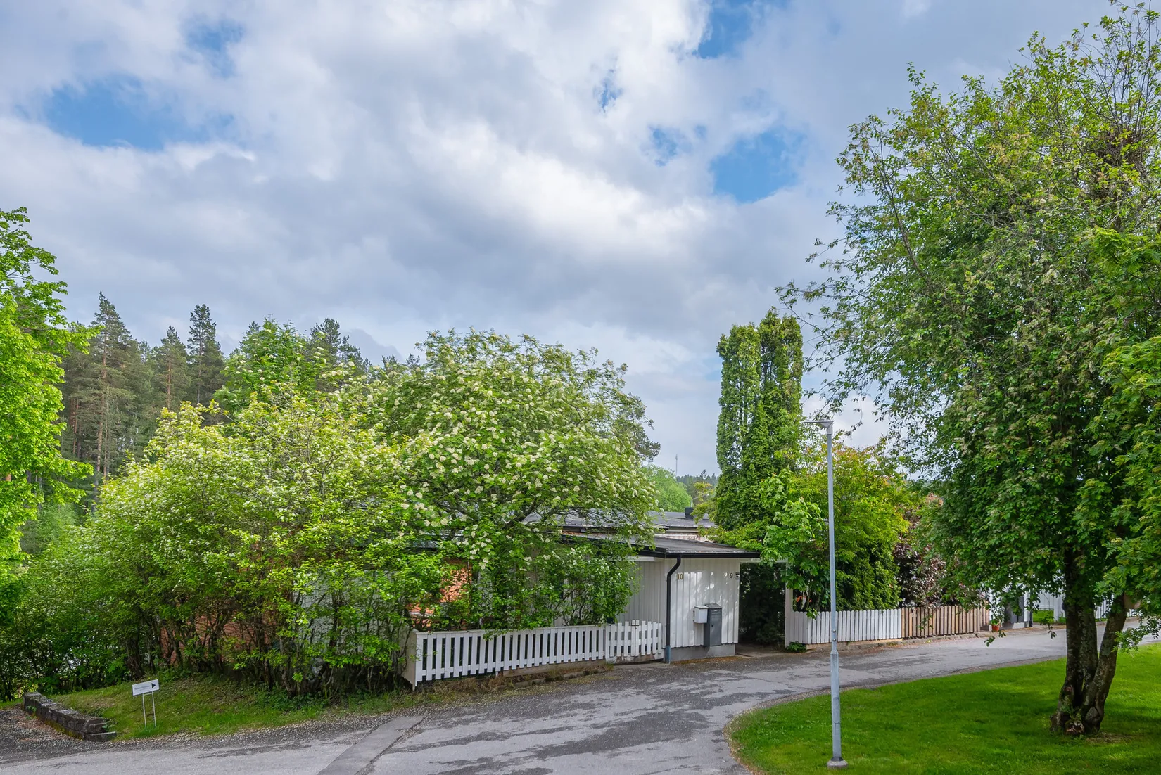 Radhus, Visbyvägen 10, Granloholm, Sundsvall
